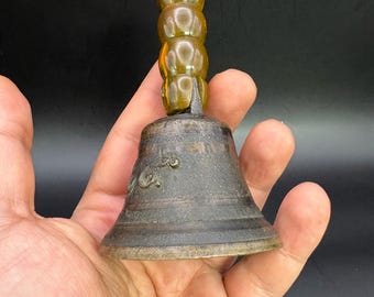 Campanello vintage con manico in catalina – Campanello da scrivania in metallo anticato – Oggetto decorativo da collezione