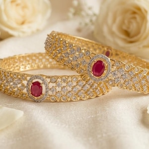 ROZ-202 Armringar med CZ-diamant och silverfinish för kvinnor, armbandsset med rubinsten och brudkollektion