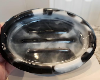 Black and white marble soap dish - oval