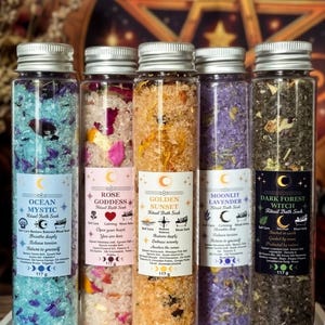 Witchy Badesalz mit Botanicals