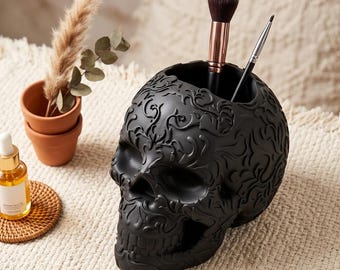 Black Skull Makeup Brush Holder Gothic Vanity Organizer Dark Aesthetic Desk Decor Halloween Gift Cosmetic Storage Alternative Decor
