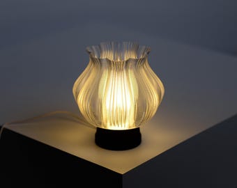 Tulip Lamp – Modern PETG Ambient Light, Minimalist Bedside Decor (USB Powered)