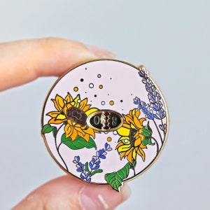 Limited Edition Summer Row Counter Pin - Hard Enamel Pin Knitters Flair