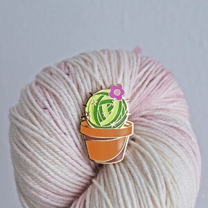 Prickly Yarn - Gold Plated Hard Enamel Pin Knitters Flair