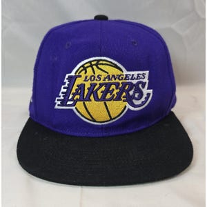 Mitchell & Ness NBA LA Los Angeles Lakers 2000 NBA Finals Tygmärke Lila Keps Hatt