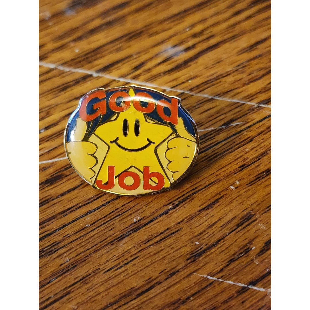 Walmart Associate Icon Walmart Employee Associate Pin - Smiley Good Job! Former Stock Shares ...