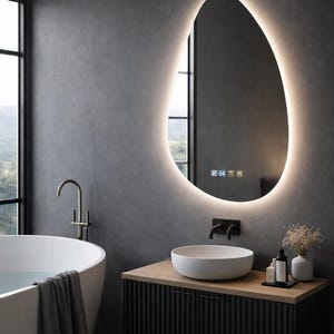 Asymmetrische LED-badkamerspiegel – Moderne verlichte spiegel – Anti-condens – Minimalistische luxe wandspiegel