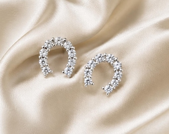 Sterling Silber Hufeisen Ohrstecker, Minimalist Schmuck, Reiter Geschenk