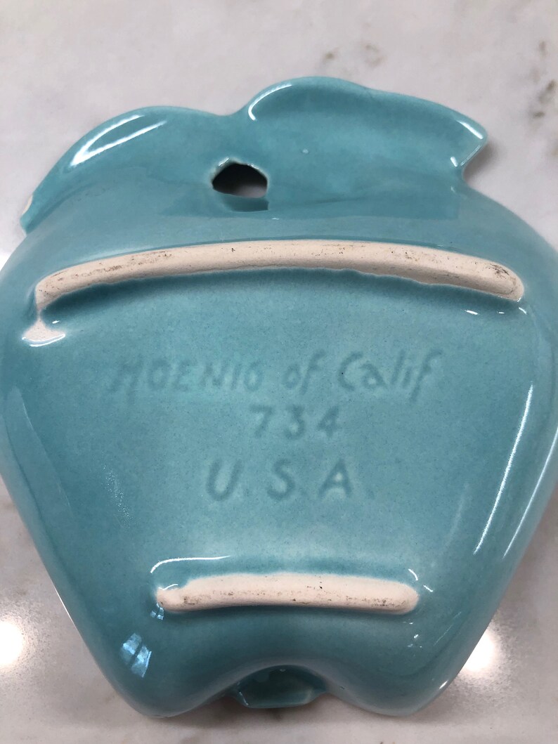 Vintage Chip N Dip Hoenig of California 734 Pottery