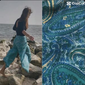 Pantalones harem de talla única con lazo, pierna ancha, estilo bohemio, aberturas laterales en color azul dorado.