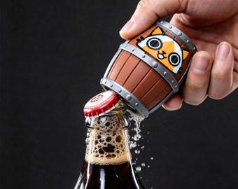 Abrebotellas Monster Hunter Airou Cat Barrel impreso en 3D con imán para tapas, núcleo de metal, duradero, para amantes del anime y los videojuegos. Herramienta de cocina. Regalo. Merchandising de Monster Hunter.