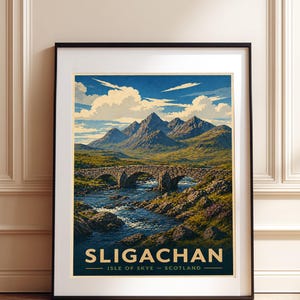 Reiseposter „Sligachan Isle of Skye“, Kunstdruck mit Blick auf die Sligachan-Brücke und die Cuillin-Berge, Wanddekoration für Schottland