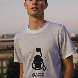 Life Is Better With Python / Programmer Shirt / Coding Tee / Developer Gift / Software Engineer afbeelding 8