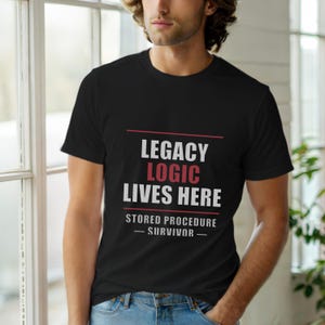 T-Shirt für Überlebende gespeicherter Prozeduren / SQL-Entwickler / Datenbankadministratoren