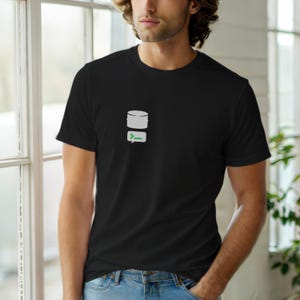 Datenbank-Experte / SQL-Entwickler / Hacker-T-Shirt / Minimalistisches Logo-T-Shirt Bild 6