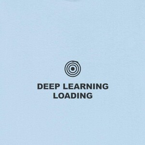 Caricamento Deep Learning / Maglietta da programmatore / Maglietta da coding / Regalo per sviluppatori / Abbigliamento tecnologico