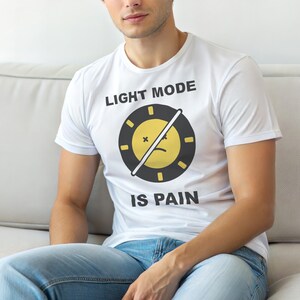 Camiseta Dark Mode Lifestyle / para Desenvolvedores / Presente para Programadores / Vestuário para Coders
