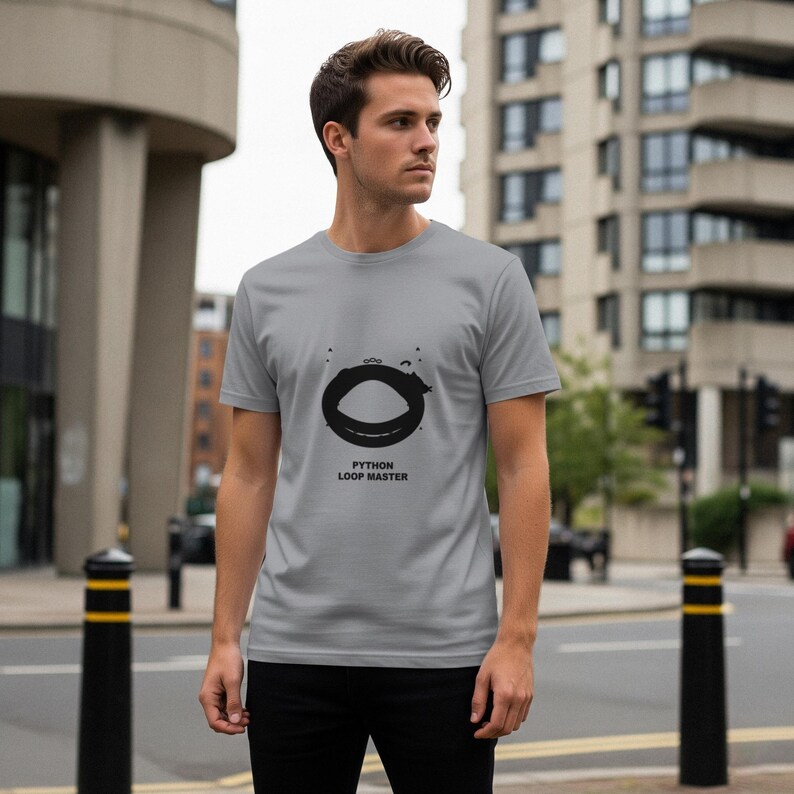 Python Loop Master / Maglietta da programmatore / Maglietta da coding / Regalo per sviluppatori / Abbigliamento geek immagine 5