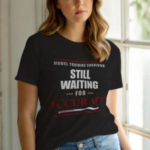 Camiseta "Sobreviviente del entrenamiento de modelos" / Camiseta de aprendizaje automático / Camiseta con humor para desarrolladores / Regalo para programadores de IA