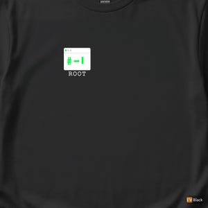 Peut inclure: T-shirt noir avec un graphisme vert et blanc représentant une fenêtre de terminal affichant "# -1" et le mot "ROOT" en dessous. Le t-shirt est fait d'un tissu sombre et doux.