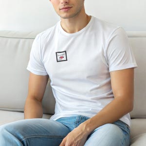 Registro de consola de todo / Desarrollador de JavaScript / Camiseta para desarrollador web / Humor de programadores imagen 2