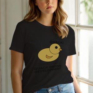 Gummiente-Debugger / Programmierer-Humor / Entwickler-Geschenk / Tech-T-Shirt