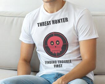 Threat Hunter Mode / Cybersecurity SOC Analyst / Developer Hacker T-Shirt