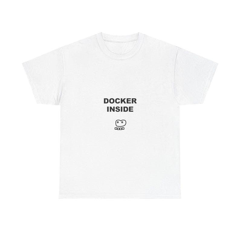 Docker Inside / Camiseta de programador / Camiseta de codificación / Regalo para desarrolladores / Ropa de ingeniero de software imagen 2