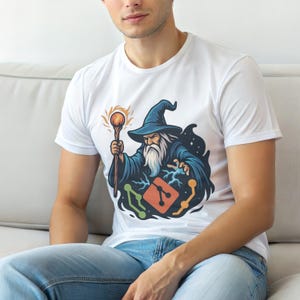 Git Merge Wizard / Git Programmer T-shirt / Versionskontroll T-shirt / Git Humor Kläder / DevOps Utvecklare Gåva
