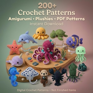 Puede incluir: Un juego de tres tazas de cerámica con acabado mate moteado. Las tazas son de color crema, gris claro y gris oscuro. Cada taza tiene un diseño simple y minimalista.