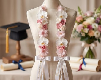 Stola floreale Bloom, stola di laurea floreale pastello personalizzata fatta a mano, stola di laurea floreale fatta a mano, fascia di laurea personalizzata, laurea 2026
