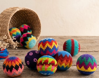 Footbag lavorato all'uncinetto a mano, sacco da giocoleria colorato, divertente regalo per giochi all'aperto, palla da giocoleria guatemalteca, giocattolo antistress per ADHD, regalo per lui