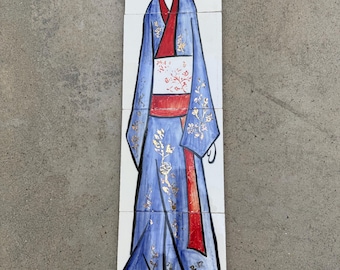 Handgemaltes Geisha Mädchen Auf Porzellanfliesen