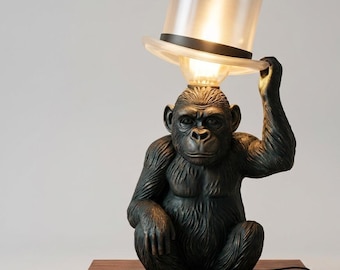 Monkey Table Lamp with Top Hat – Sculptural Animal Desk Lamp, 3D Printed Lighting
