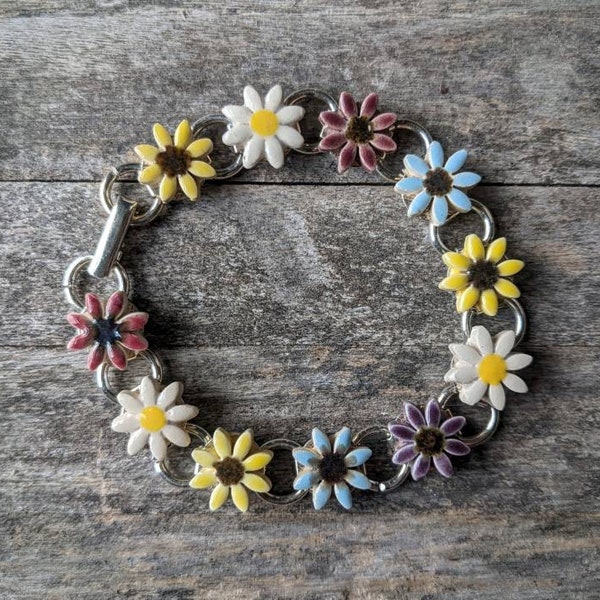 Daisy chain bracelet coloured ceramic daisies silver plated