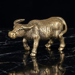 Vintage Messing Bull Statue Kleine Tier Figur Home Office Tabletop Decor