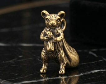 Estatua de ratón de latón macizo con bolsa de dinero en miniatura, figura antigua de bronce vintage de la rata de la suerte del zodíaco.