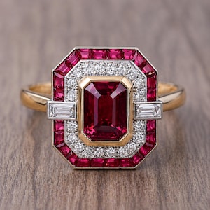 Vintage Ruby Halo-verlovingsring, 14K gouden Ruby-cocktailring, geboortesteenring juli, Ruby Promise-ring, uniek jubileumcadeau voor vrouwen