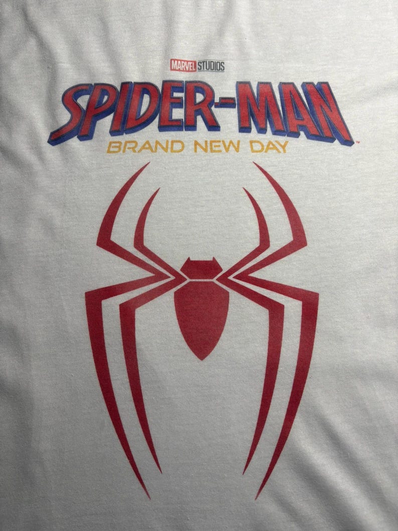 Spiderman Brand New Day Graphic Tee bild 4