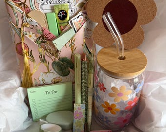 Blind Date Book Bundle | Surprise Mystery Read, Cozy Reading Box, Book Lover Gift