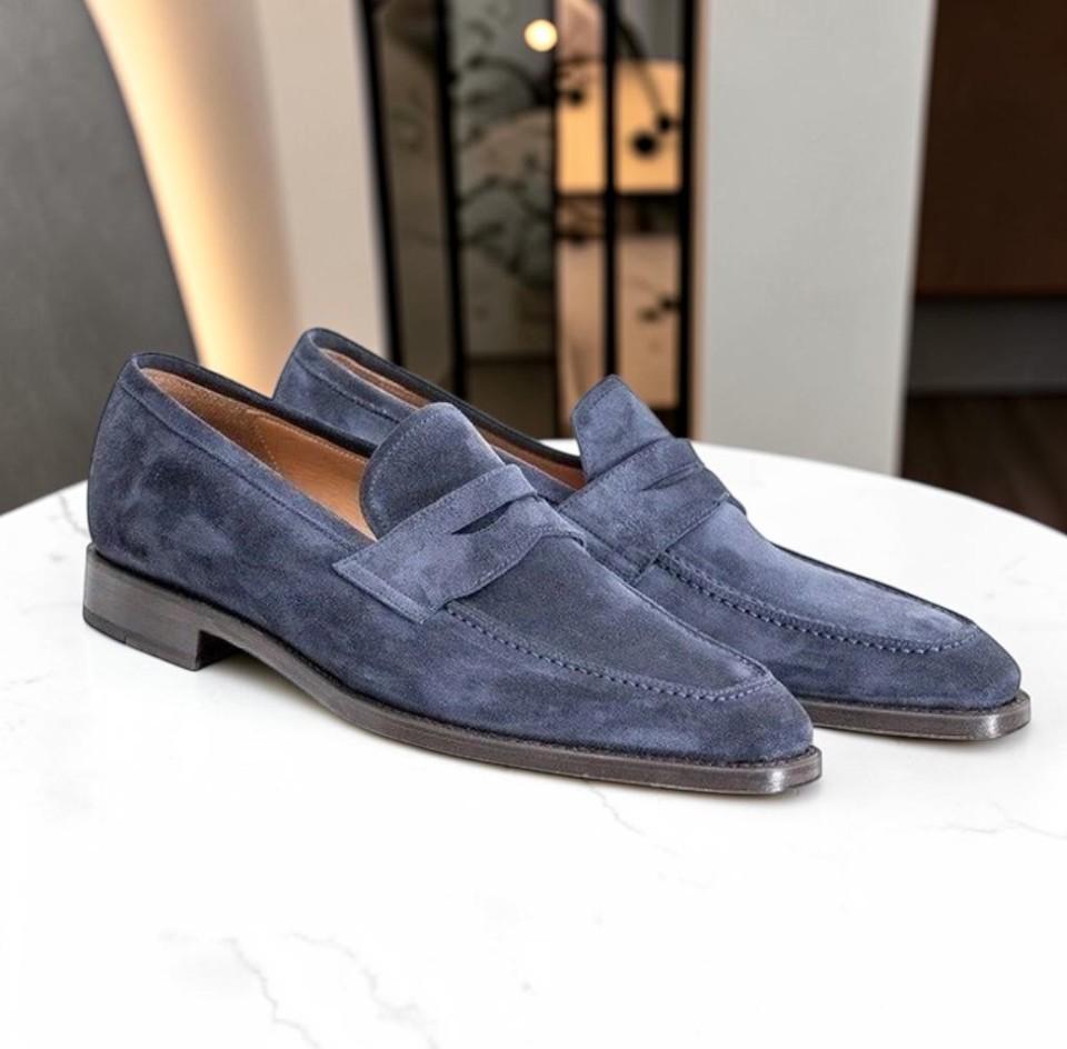 navy blue dress shoes wide Width this shoe provides superior Style Season Description:WINTER 2025 DELIVERY 3 Men's Dress Shoes & Color:Silk Faille Emerald