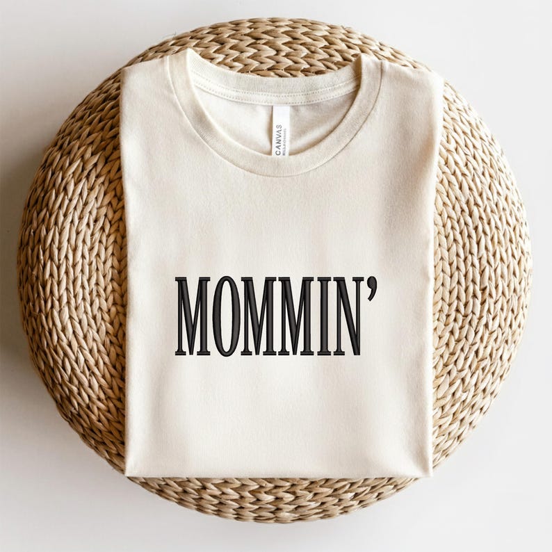 Mommin Hat Embroidery Design | Trendy Mom Script for Caps | Minimal ...