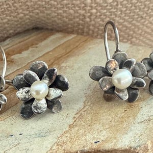 Silpada "Love Bloom" Sterling Silver & Pearl Flower Earrings W1768