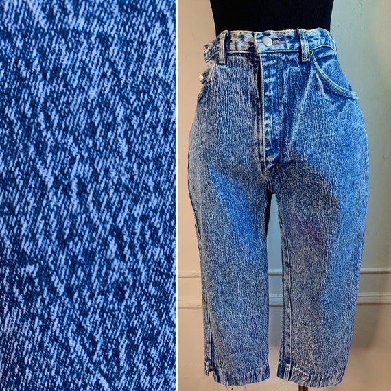 Vintage Acid Wash Capri Denim Jeans