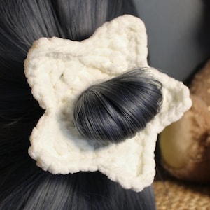 Crochet Star Scrunchie – Handmade Yarn Hair Tie, Playful Statement Accessory