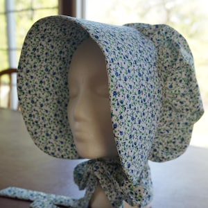 READY TO SHIP Women's 100% Cotton Bonnet | X-Large | Blue and White Floral