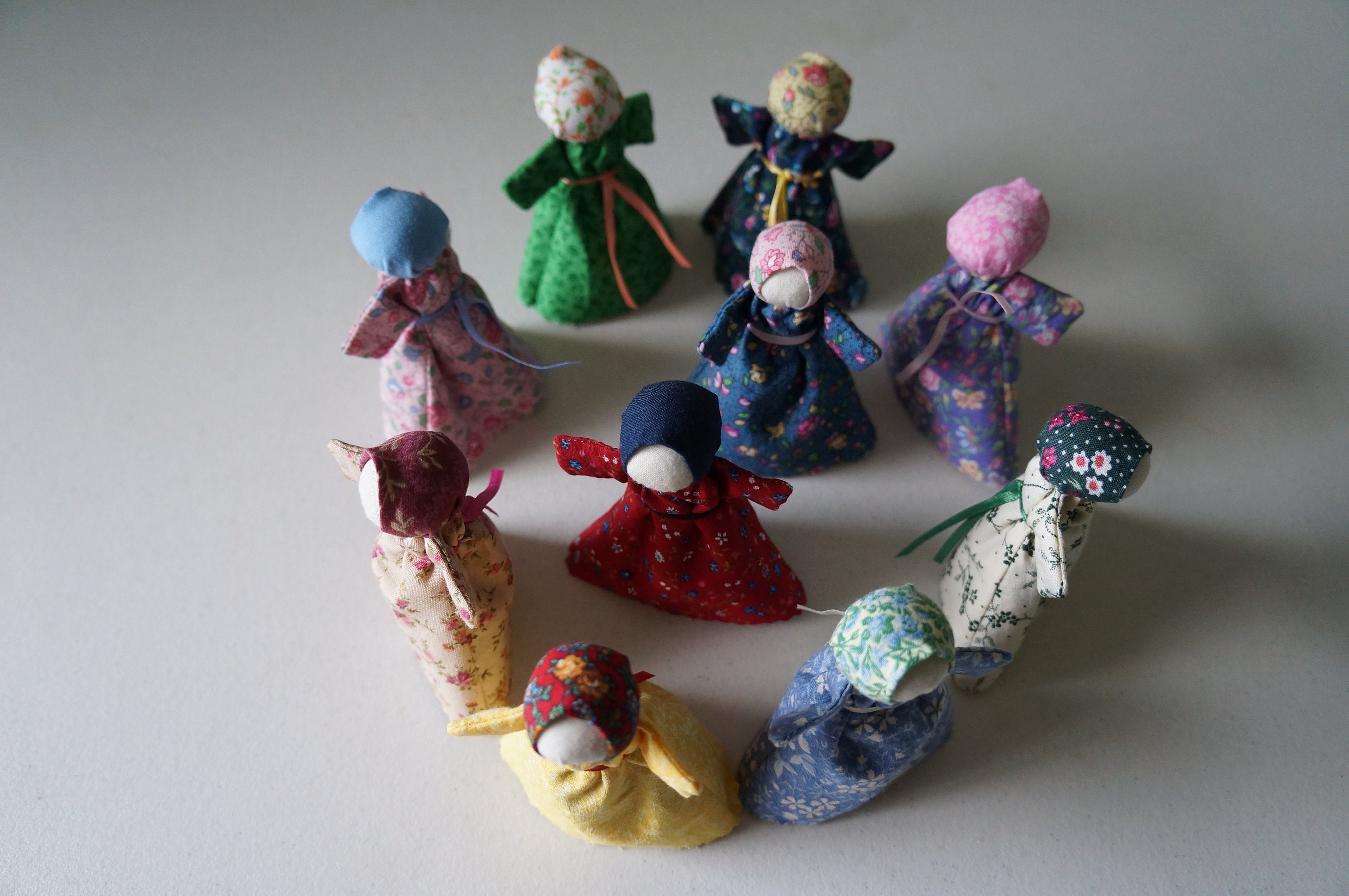 Girls' Colonial American History Alive Set | Care Package | Fun | Toy ...