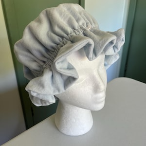 SOFORT LIEFERBAR Flanell Mob Cap für Mädchen | Hellblau