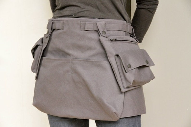 Black Canvas Tool Belt Apron with Detachable Cargo Pockets image 6