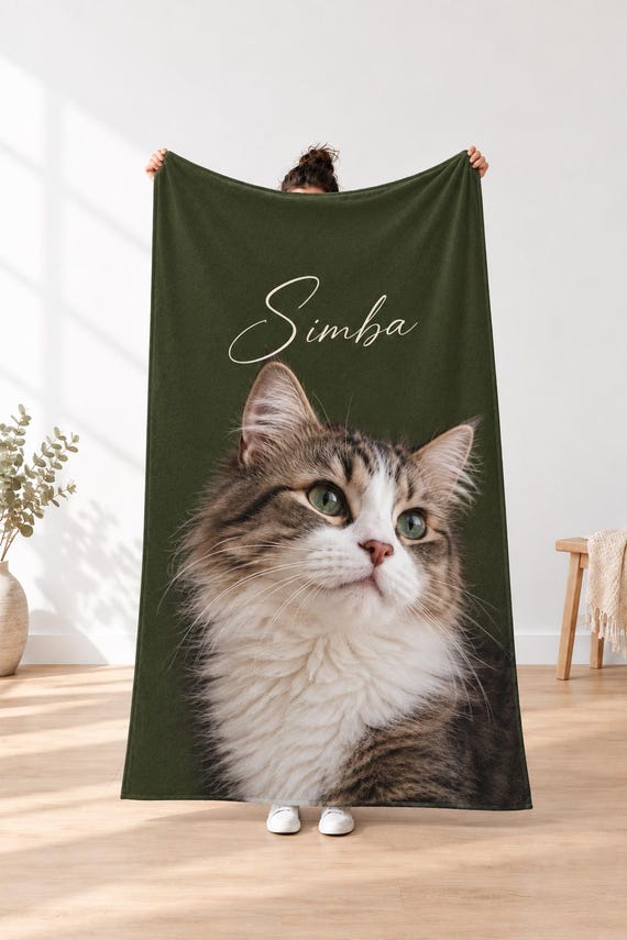 Custom Cat Photo Blanket | Personalized Portrait with Name, Cat Mom Gift (Minky Fabric)